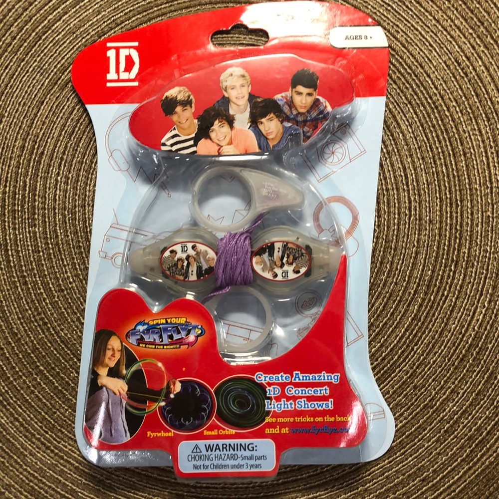 1D FyrFlyz Spinning Toy HTF